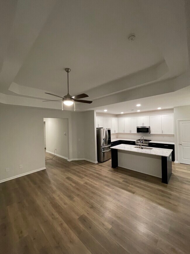 Building Photo - 840 Orchard Valley Ln