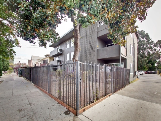 Floorplan - 1828 28th Avenue