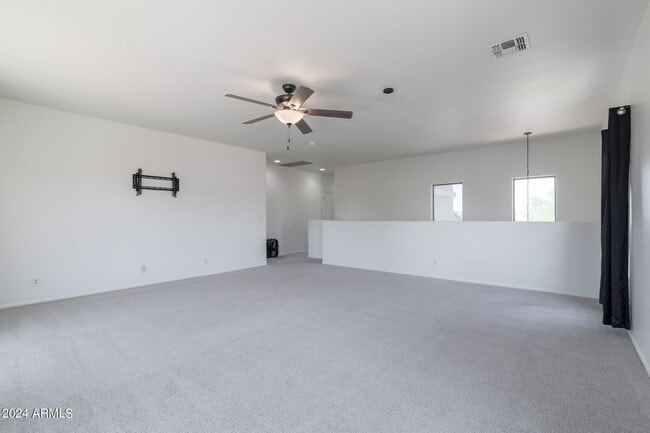 Building Photo - 44175 W Knauss Dr