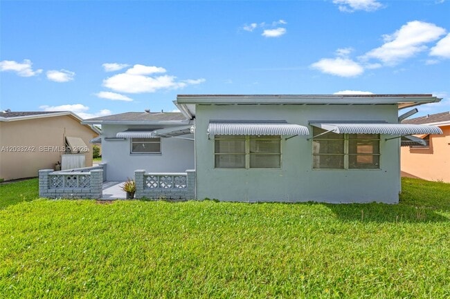 Building Photo - 7505 NW 58th St