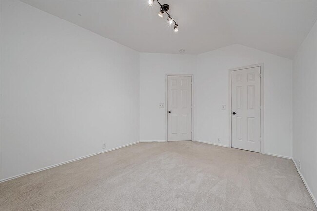 Building Photo - 20802 Louetta Oak Dr