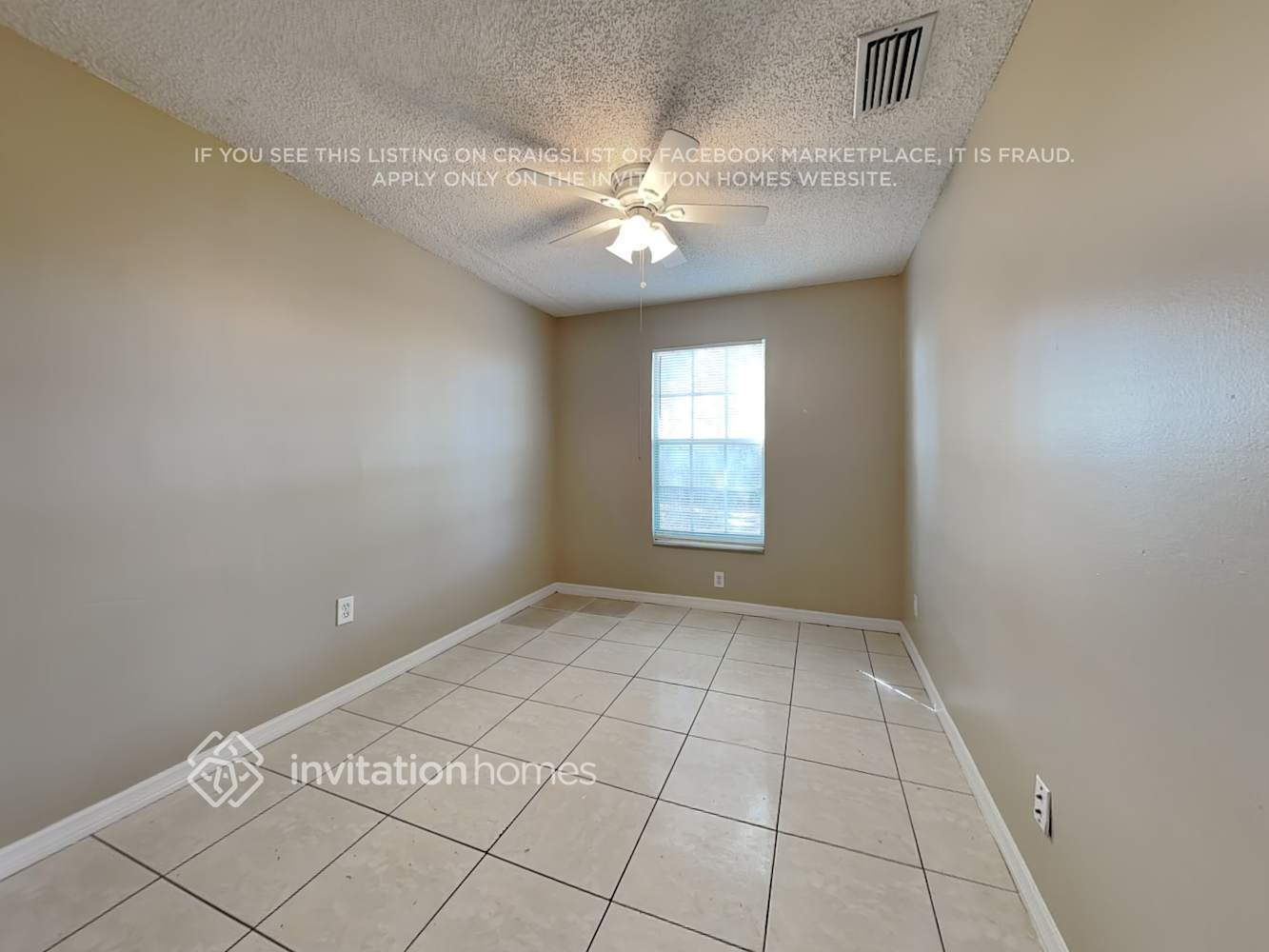 Building Photo - 2431 SW 87th Terrace
