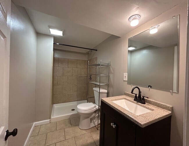 Building Photo - 1337 Odessa Dr