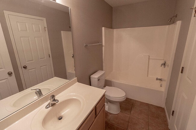 Building Photo - 4013 Snowy Owl Dr