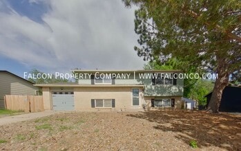 Building Photo - 1339 Hathaway Dr