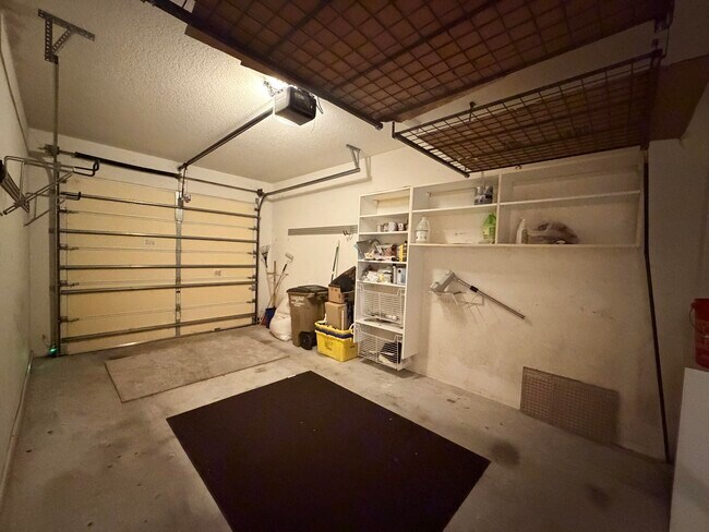 Building Photo - 2205 Telogia Ct