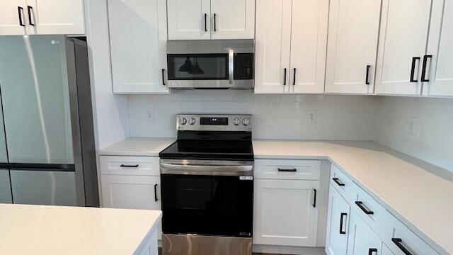 Building Photo - 2506 Villa Dr