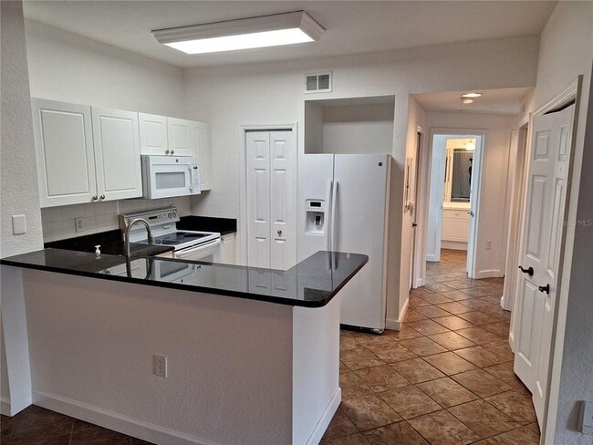 Building Photo - 5140 Northridge Rd