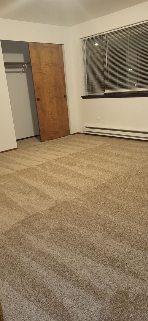 Building Photo - Cute 2 Bedroom Townhouse In Spanaway!!