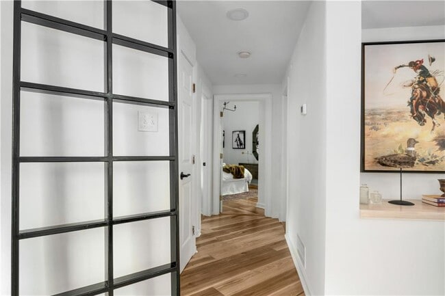 Building Photo - 119 Ashland Dr NE