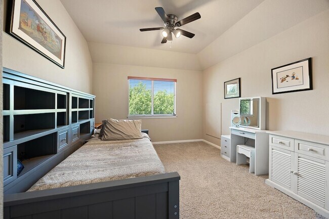 Building Photo - 22140 Rose Grass Ln