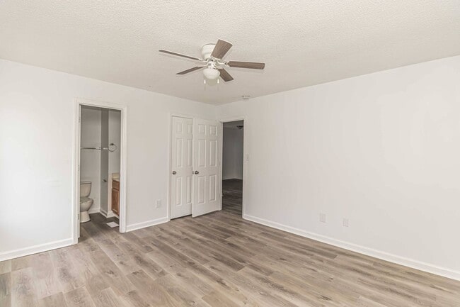 Building Photo - *Cute 3 BR 2 BA Home in Goldsboro* Minutes from SJAFB