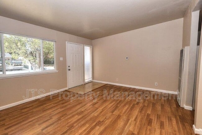 Building Photo - 2310 Kenworthy Way