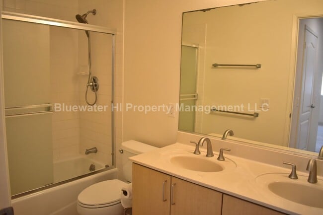 Building Photo - Mililani Mauka 2/2 w/ enclosed garage