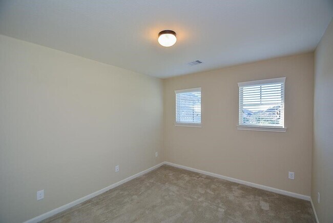 Building Photo - 26814 Harmony Shores Dr