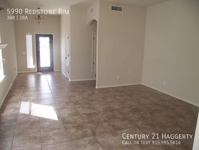 Building Photo - 5990 Redstone Rim Dr