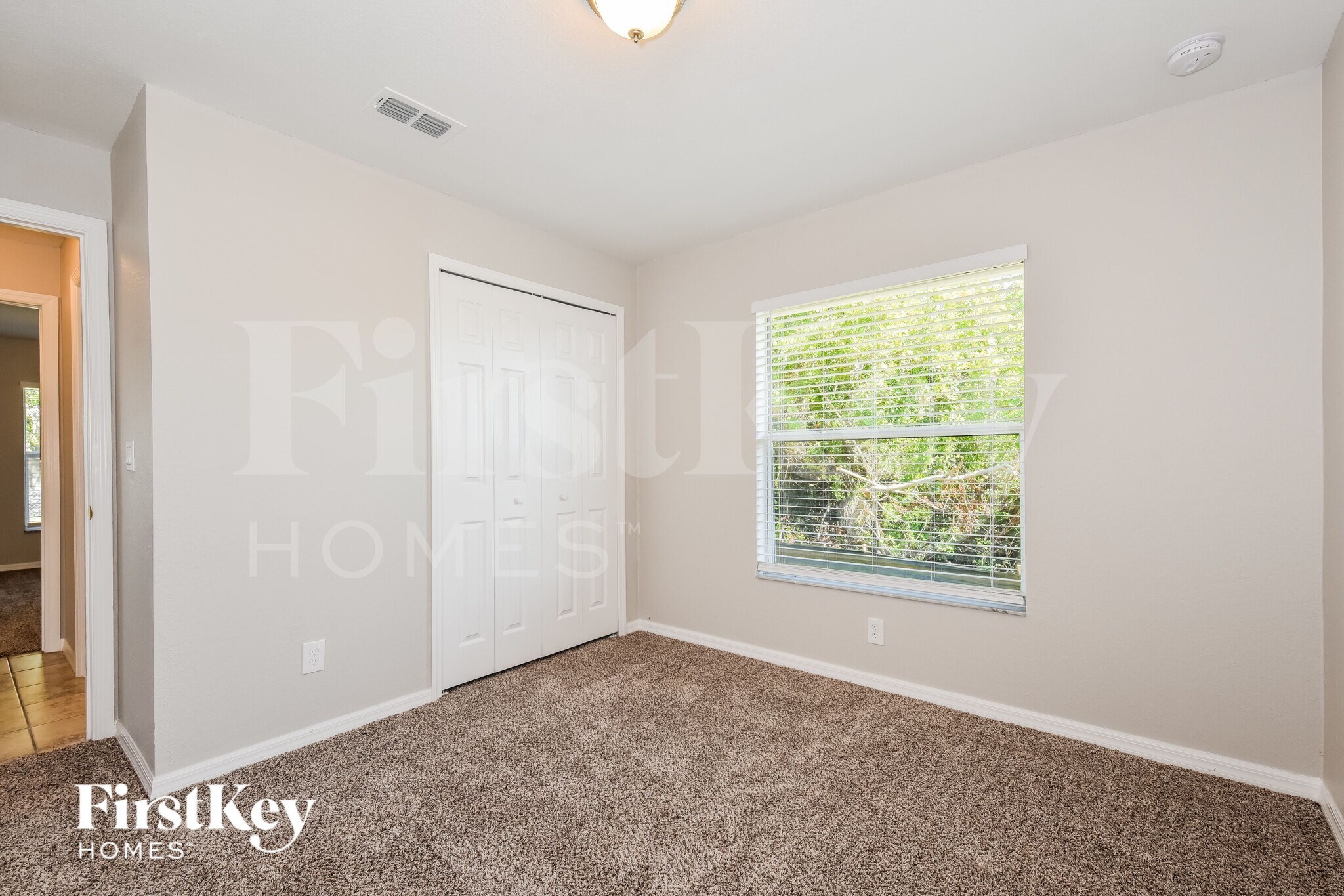 Building Photo - 405 NW 6th Terrace