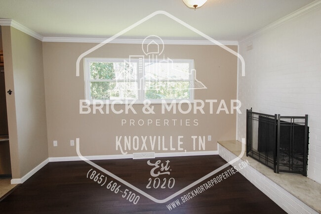 Building Photo - 3201 Brooks Ave