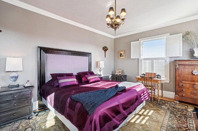 Building Photo - 155 24th Ave