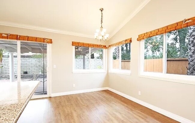 Building Photo - Cute 4 Bedroom House Located in the Heart of Rancho Bernardo!