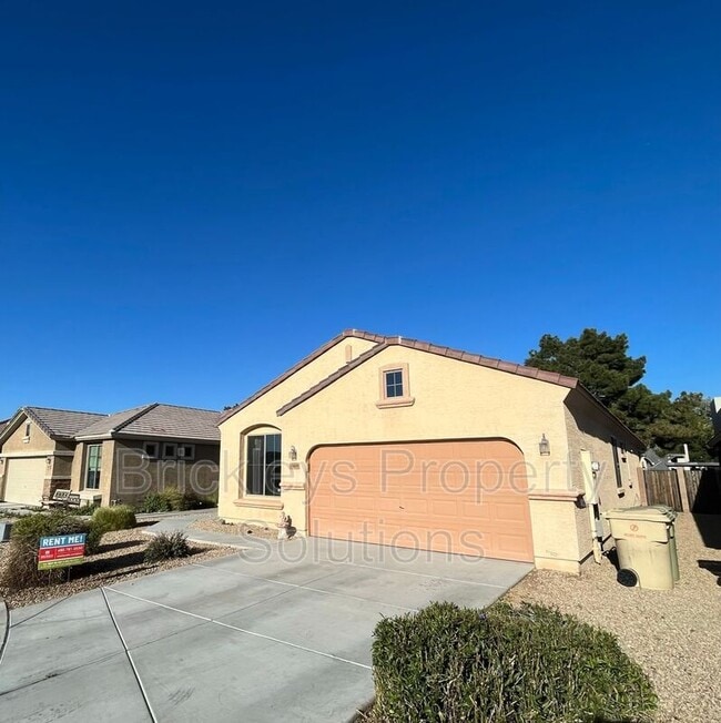 Building Photo - 10419 N 52nd Dr