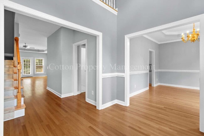Building Photo - 4728 Wedgefield Dr
