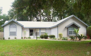 Building Photo - 5421 NW 35th Dr