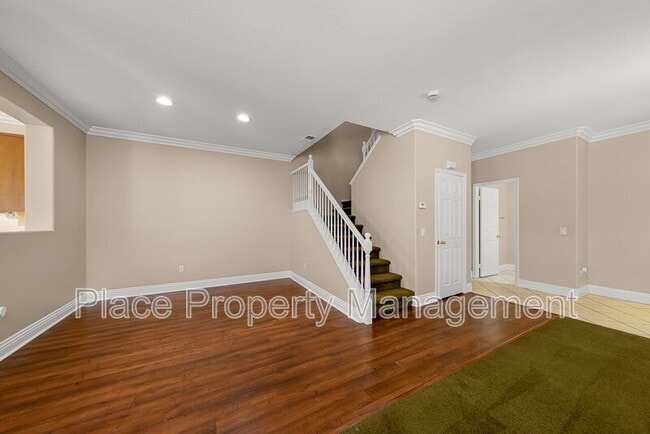 Building Photo - 6223 Avenida De Las Vistas