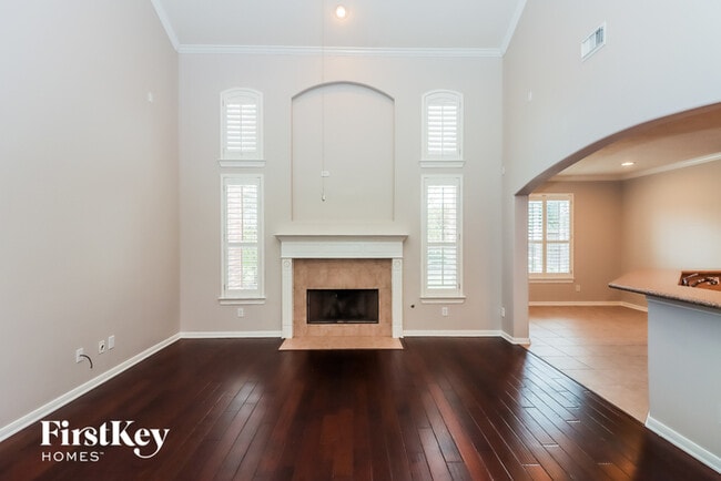 Building Photo - 20715 Pinebrook Hollow Ln