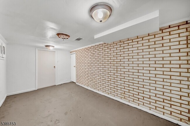 Building Photo - 1451 Franklin St