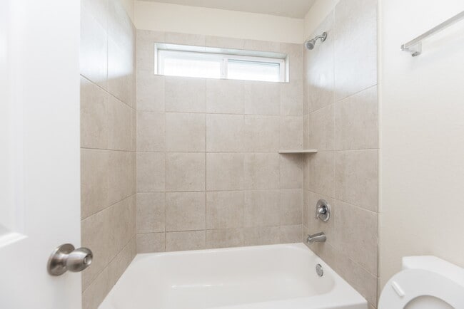 Building Photo - 24922 Scarlatti Cantata Dr