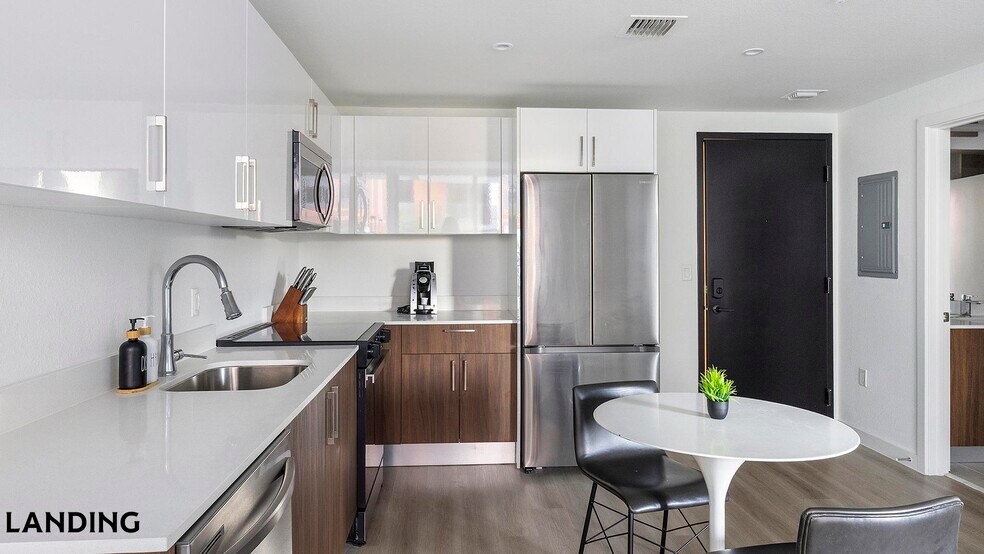 Building Photo - 3830 NW 11th St