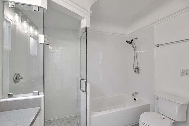 Building Photo - 223 S Le Doux Rd