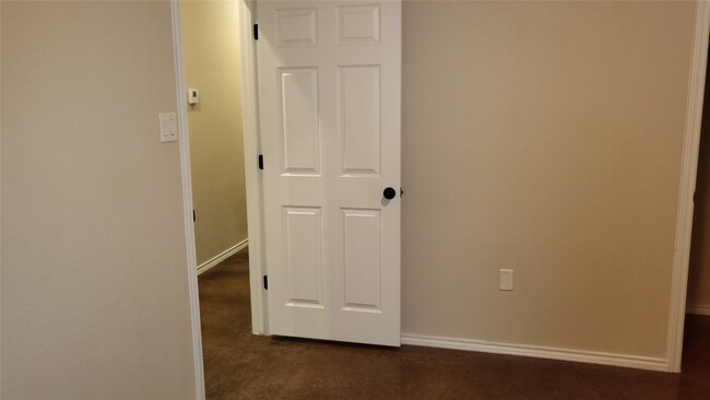 Building Photo - 152 Samuel Dr