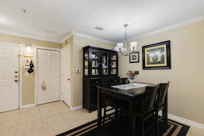 Building Photo - 3591 Kernan Blvd S