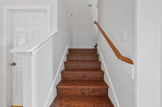 Building Photo - 11403 Ryan Manor Dr