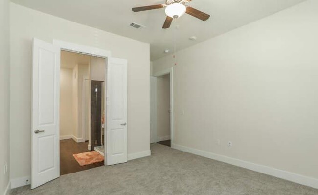 Building Photo - 1 bedroom in Houston TX 77339