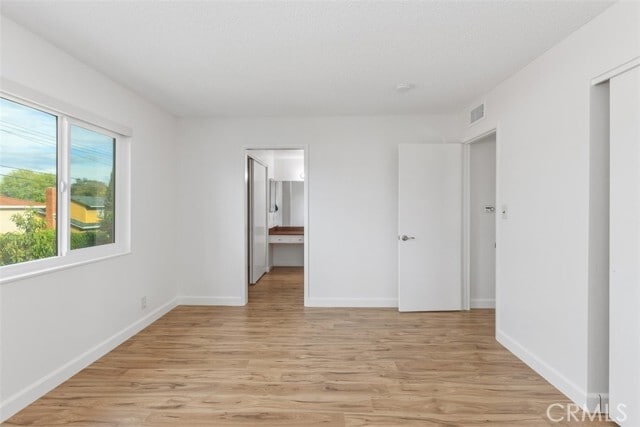 Building Photo - 15663 Dodrill Dr