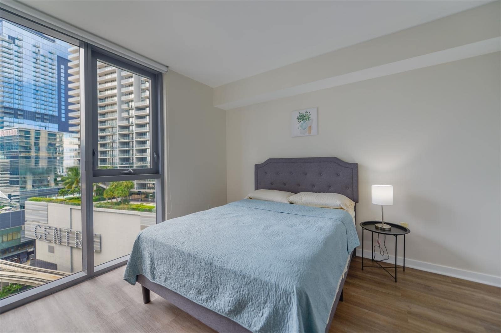 Building Photo - 31 SE 6th St