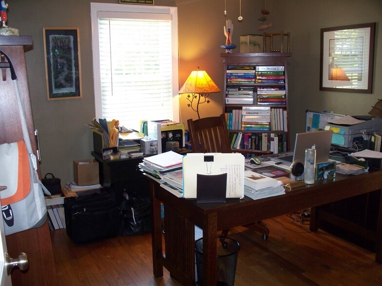Office or Small 3rd Bedroom - 1416 Williams Road