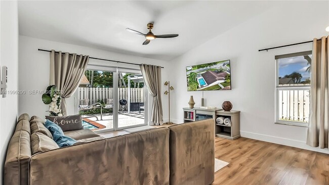 Building Photo - 651 Shiloh Terrace