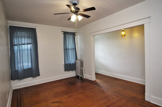 Building Photo - 2026/2027 JHU Off-Campus 3bd/1ba Rowhouse ...