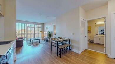 Building Photo - 545 Bedford St