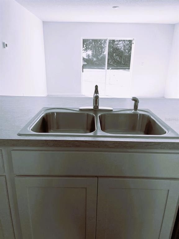 Building Photo - 42 Sederholm Path