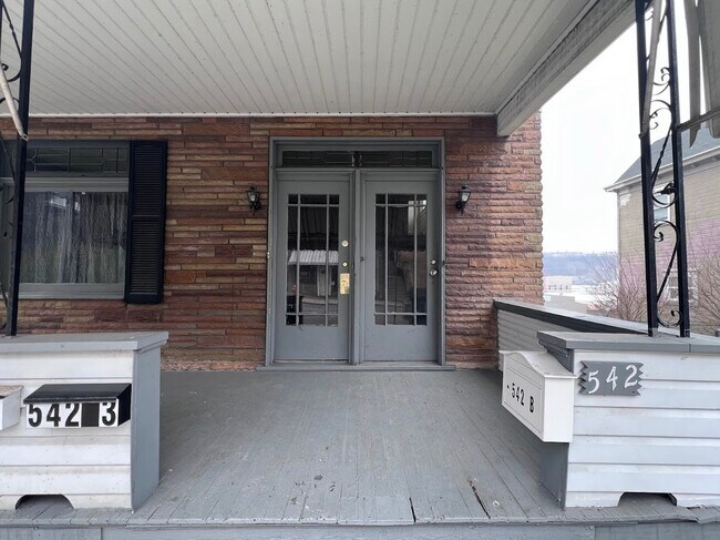 Building Photo - 542 Ohio Ave