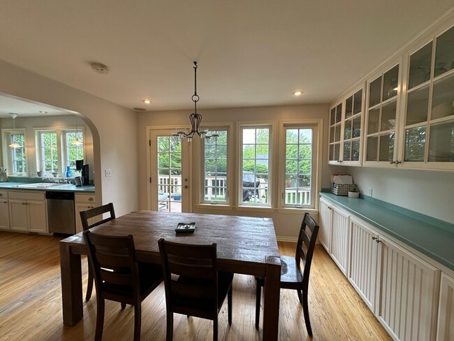 Building Photo - Briercrest ~ North Seattle Home