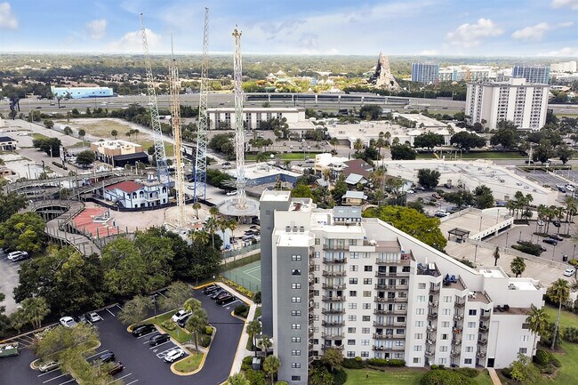 Building Photo - 6165 Carrier Dr