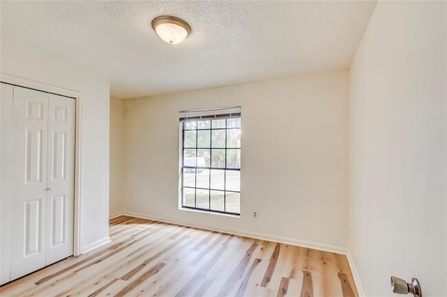 Building Photo - 14202 Sussman Ct