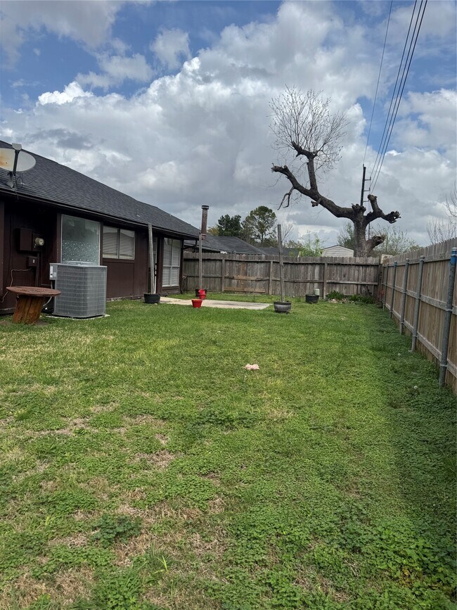 Building Photo - 2602 Grand Teton Dr