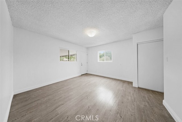 Building Photo - 10515 Valjean Ave